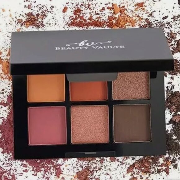 Brand New BEAUTY VAULTE Highly Pigmented Regal EYESHADOW PALETTE 10.8g / .38 Oz - Picture 2 of 10